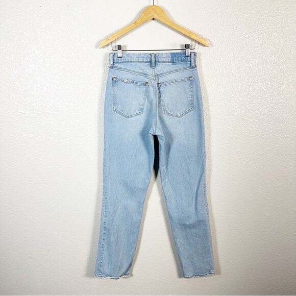 Abercrombie & Fitch Womens The 90s Straight Ultra High Rise Jeans 28 / 6 R - Picture 8 of 12